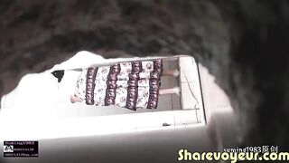 Spying on amateur asian girls pooping