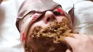 Tasty Shit deep in his mouth