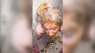 Slutty wife gives sloppy shit blowjob