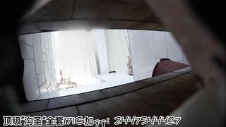 Girl excreted a lot in the toilet