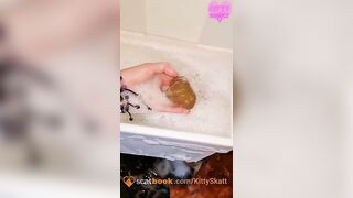 Thick shit in the soapy-sink