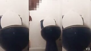 Babe squats and shits on the toilet