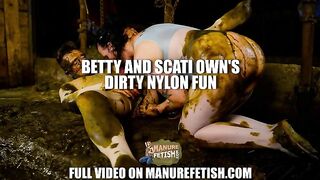 Couple rubbed in shit fuck each other in a shit pit