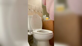 Fat slut takes a standing shit