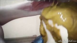 Elecebra eats runny shit after rimming
