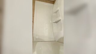 Woman takes a big shit in the bathtub