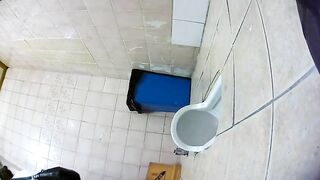 Babe takes a squat shit on the toilet
