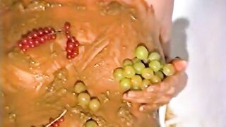 Woman takes a shit in the bathtub and spreads it all over herself