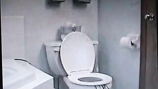 Brunette milf shits a big one
