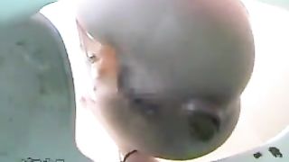 Hot brunette Japanese shitting a big turd