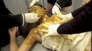 Kaviar playtime with Thai slut