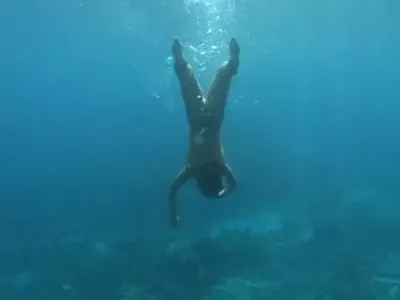 Underwater shitting and fisting