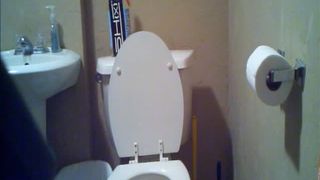 Hippie chick farting and peeing