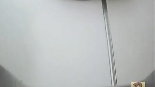 Hot teen records her big ass in close up