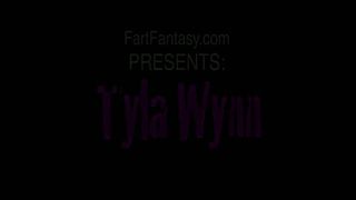 She's masturbating while farting loud