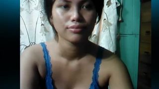 Nepali brunette pooping on live webcam