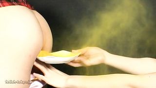 Two lesbian girls farting really loud
