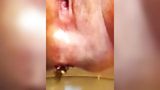 Nasty wife records herself pooping