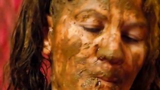 Hot mature woman masturbating rough with scat