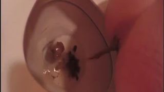 Sexy teen wiping her ass after pooping