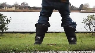 Tattooed Brittish babe pooping outdoor