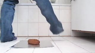 Huge brown turd from sexy bubble butt