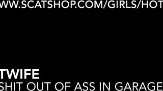 Dildo in her ass while she's pooping