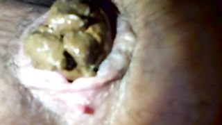 Drunk wife records herself in close up while pooping