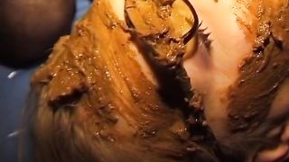 Dirty girls rubbing crap in nasty threesome