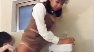 Nasty Japanese teen shitting outdoor