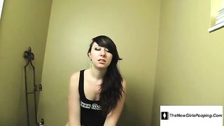 Stomach problems while pooping