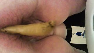 Fat girl is really constipated