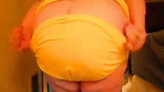 BBW lady farting loud