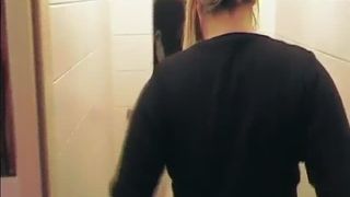 Blonde housewife shitting a big one