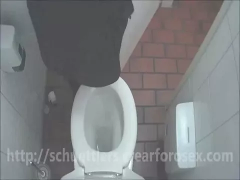 Black Girl Hidden Toilet Cam Pooping - Voyeur camera caught a teacher shitting