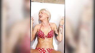 Peeing on a blonde emo girl