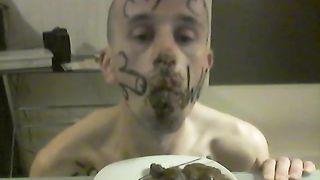 BOUFFON FAIT CACA ET LECHE