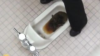Hotties shitting in public bathrooms