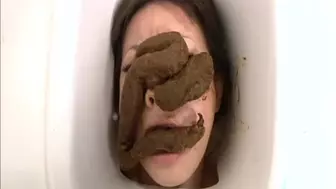 Russian girl with a great ass pooping on her slave