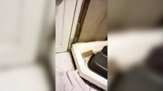 She records her fat ass in close up