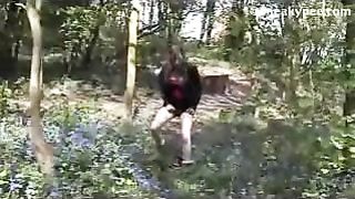 Peeing with pressurer on blue flowers