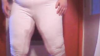 Fat woman pooping in white pantyhose