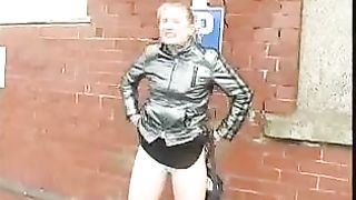 Blonde babe peeing outdoor slowly