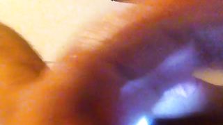 Besorgs mir kleines, ich hab deine Mutter befriedigt.