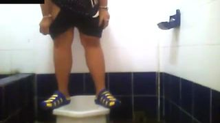 Hot Asian shitting girls