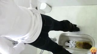 Mix of incredible hot girls shitting