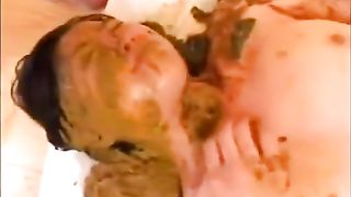 Mature man shitting on Japanese teen