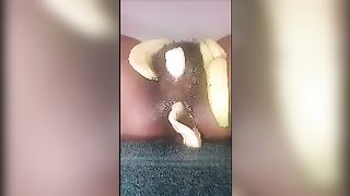 Black girl masturbating with shit