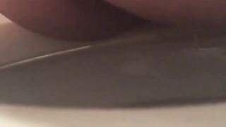 Thai girlfriend shitting in toilet