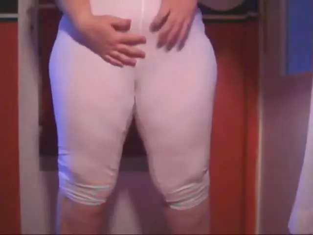 Fat granny shitting in white pants